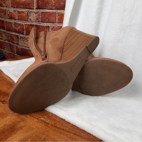 Sonoma Brown Suede Wedge Booties - Picture 12 of 15